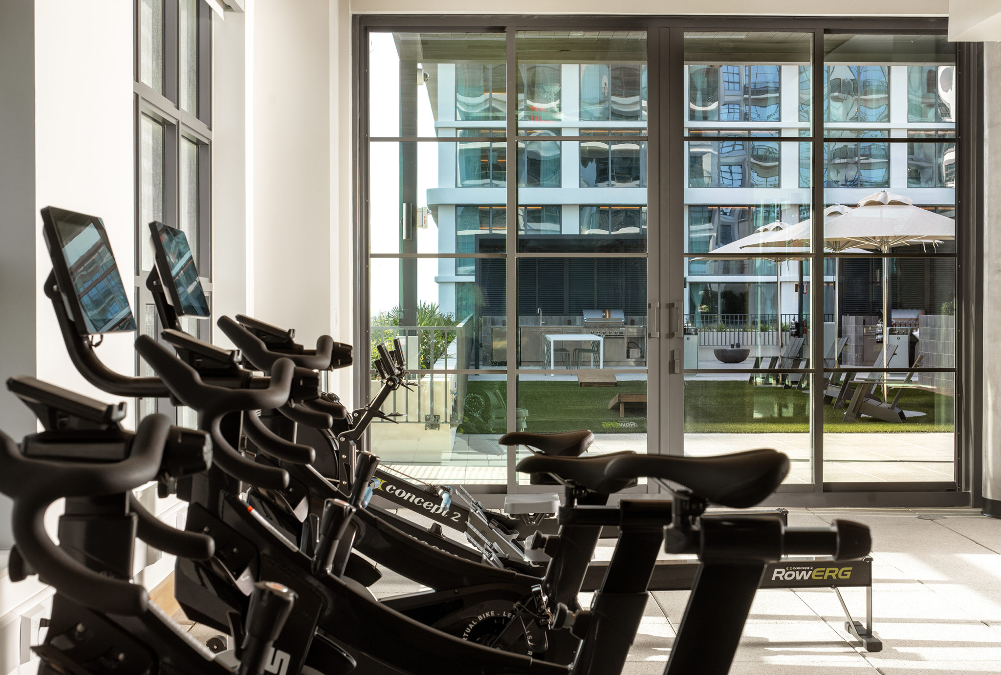 Amenities Water Street Tampa Apartments Asher Residences